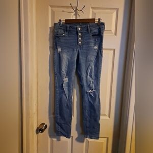 Old navy Rockstar super Skinny button fly distressed Jeans size 6